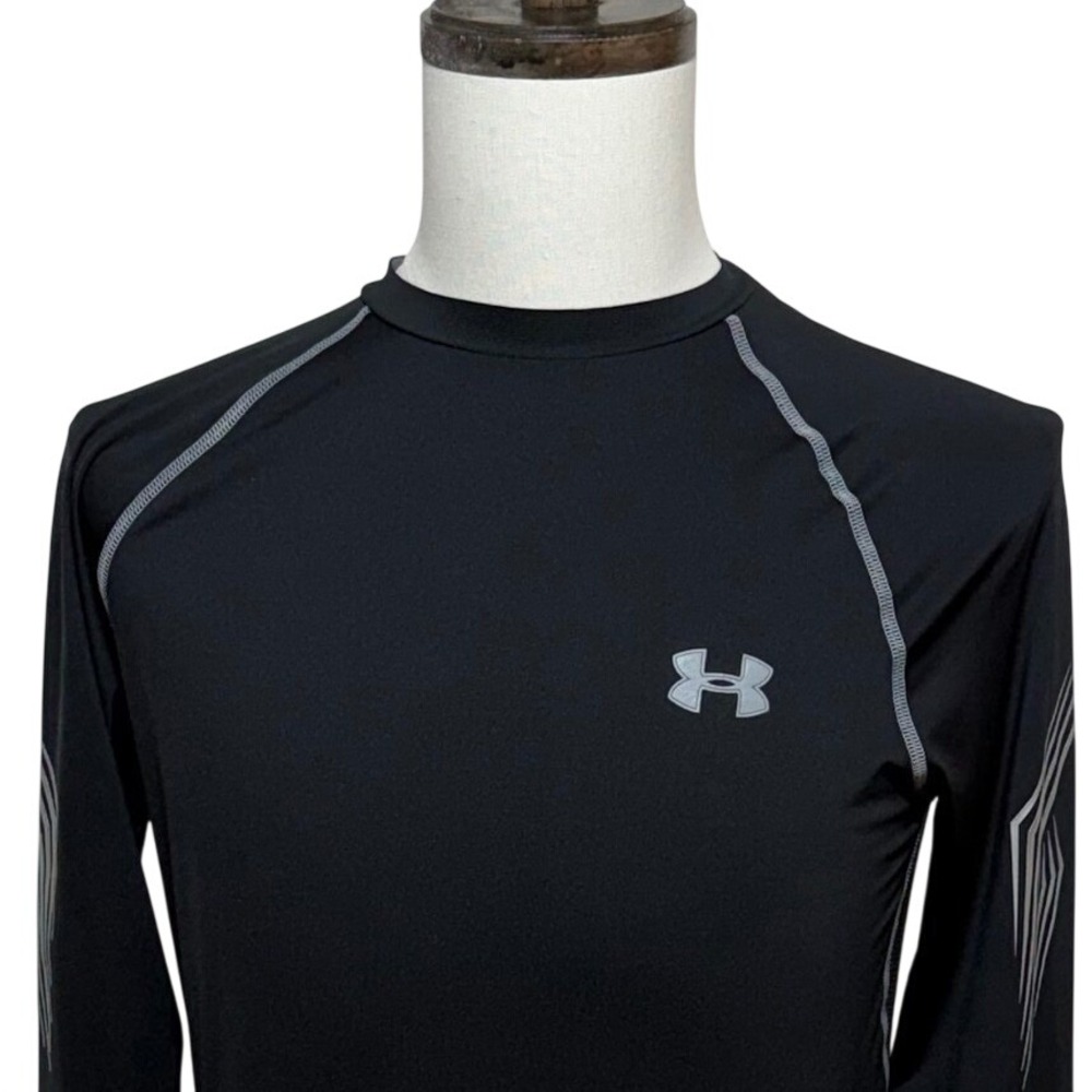 Under Armour Shirt Mens Small Black Fitted Heatgear Base Layer Long Sleeve
